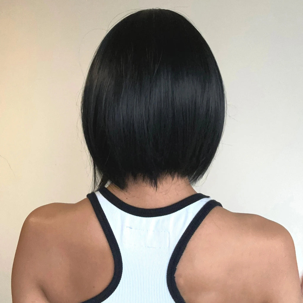 Black synthetic Layered bob style Wig 12inches✨️